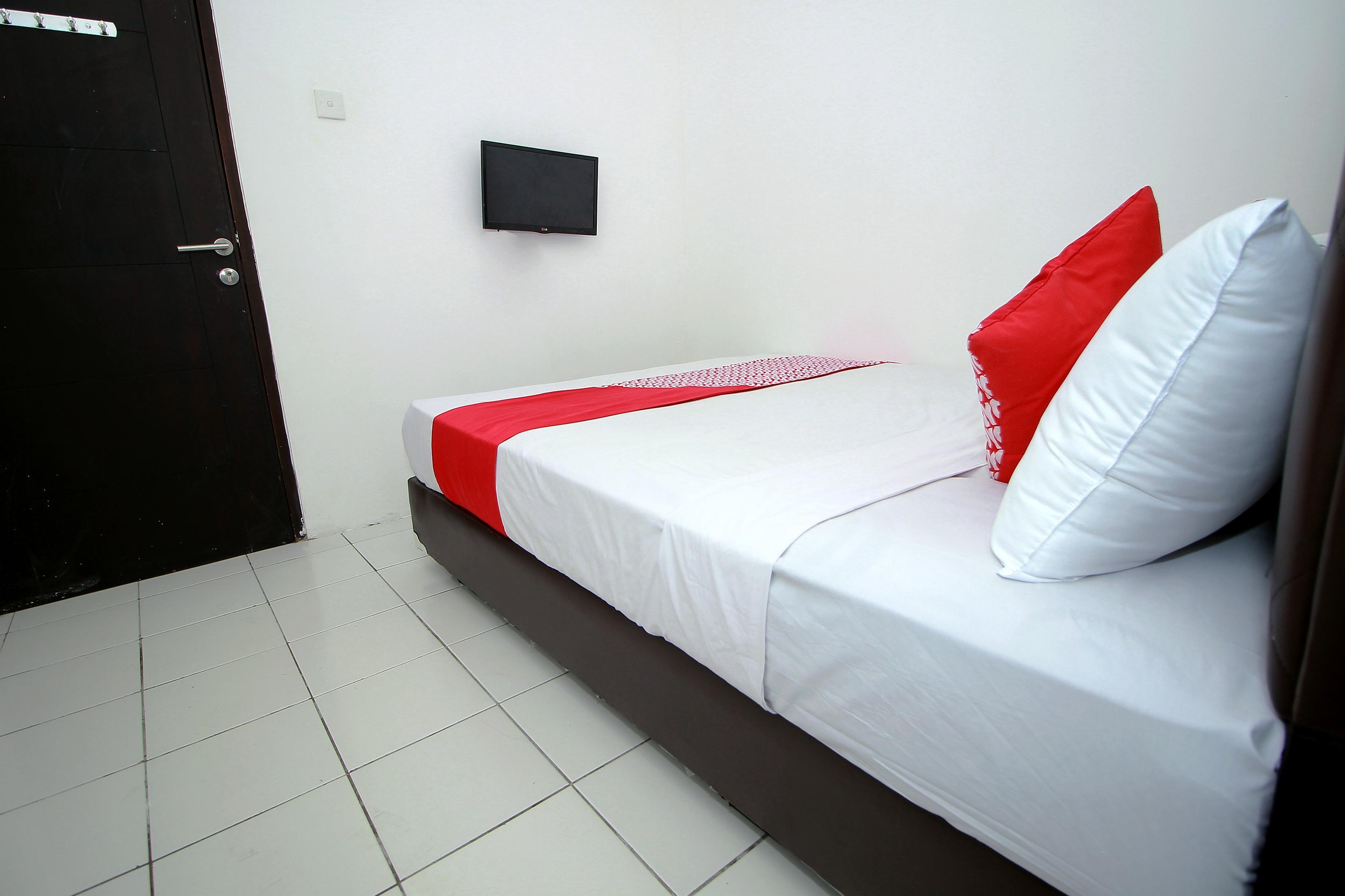 Super Oyo 1678 Jati Exclusive Homestay Bengkulu Exterior photo