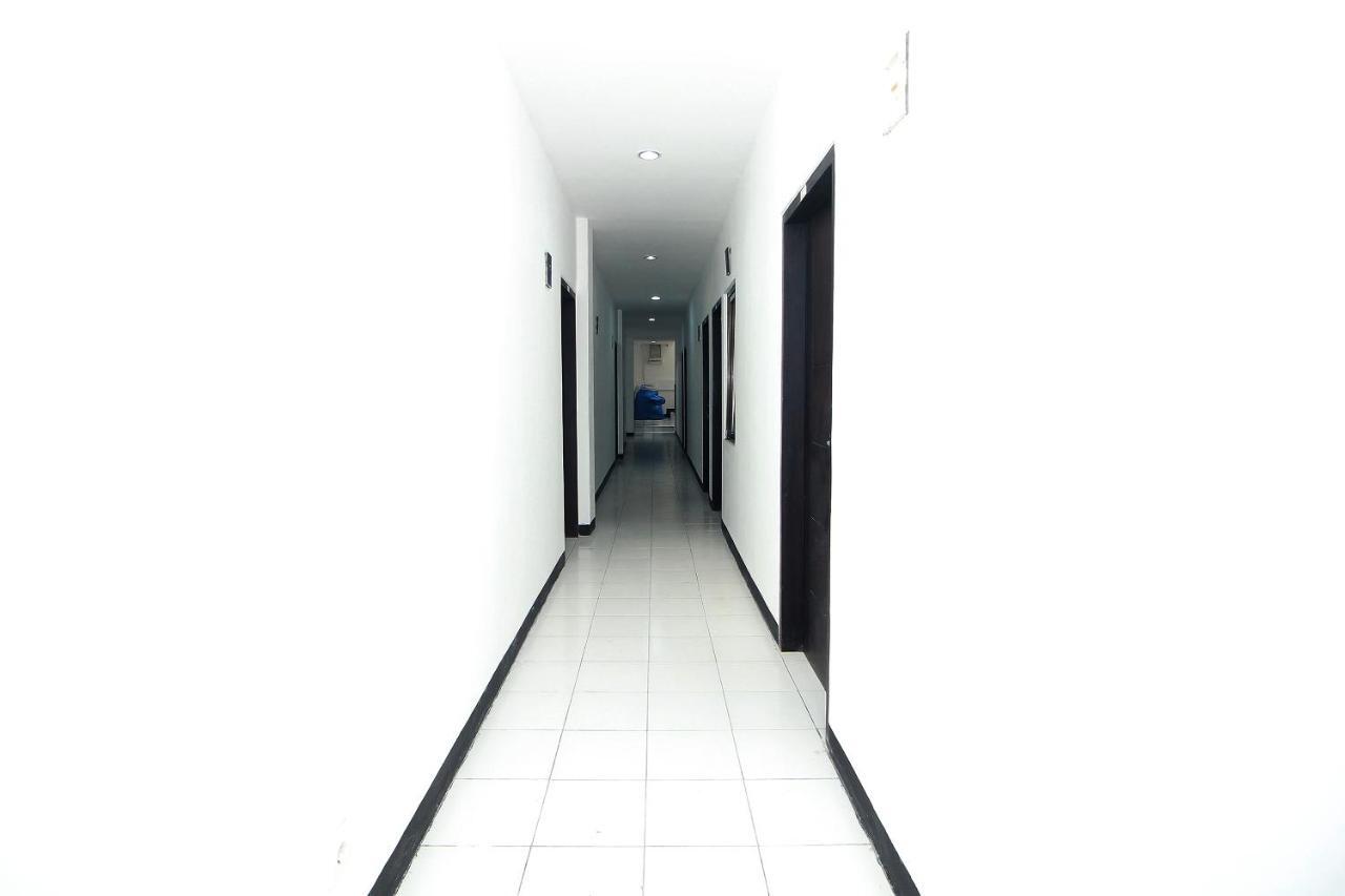 Super Oyo 1678 Jati Exclusive Homestay Bengkulu Exterior photo